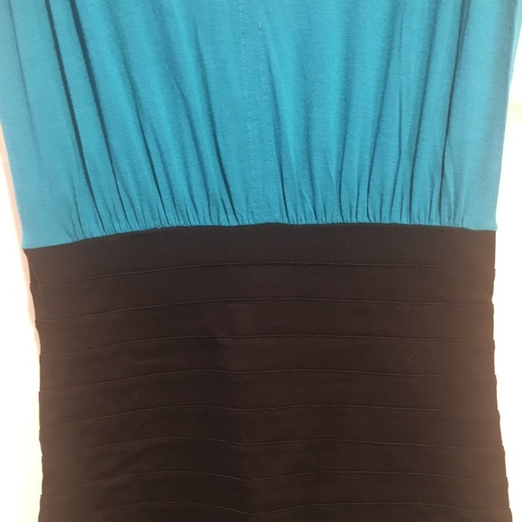 Express blue and black color block dress - Picture 4 of 5